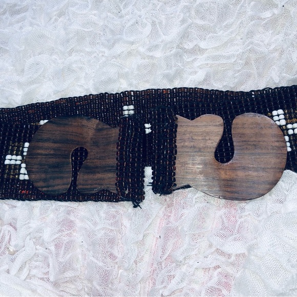 Brown and White Beaded Belt with Wooden Buckle 32” by 2 1/2”, stretchy. Used - Picture 5 of 6